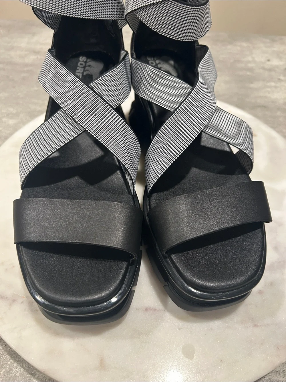 Sorel women’s Joanie lll sport Strap wedge sandal size 9.5 (40.5)